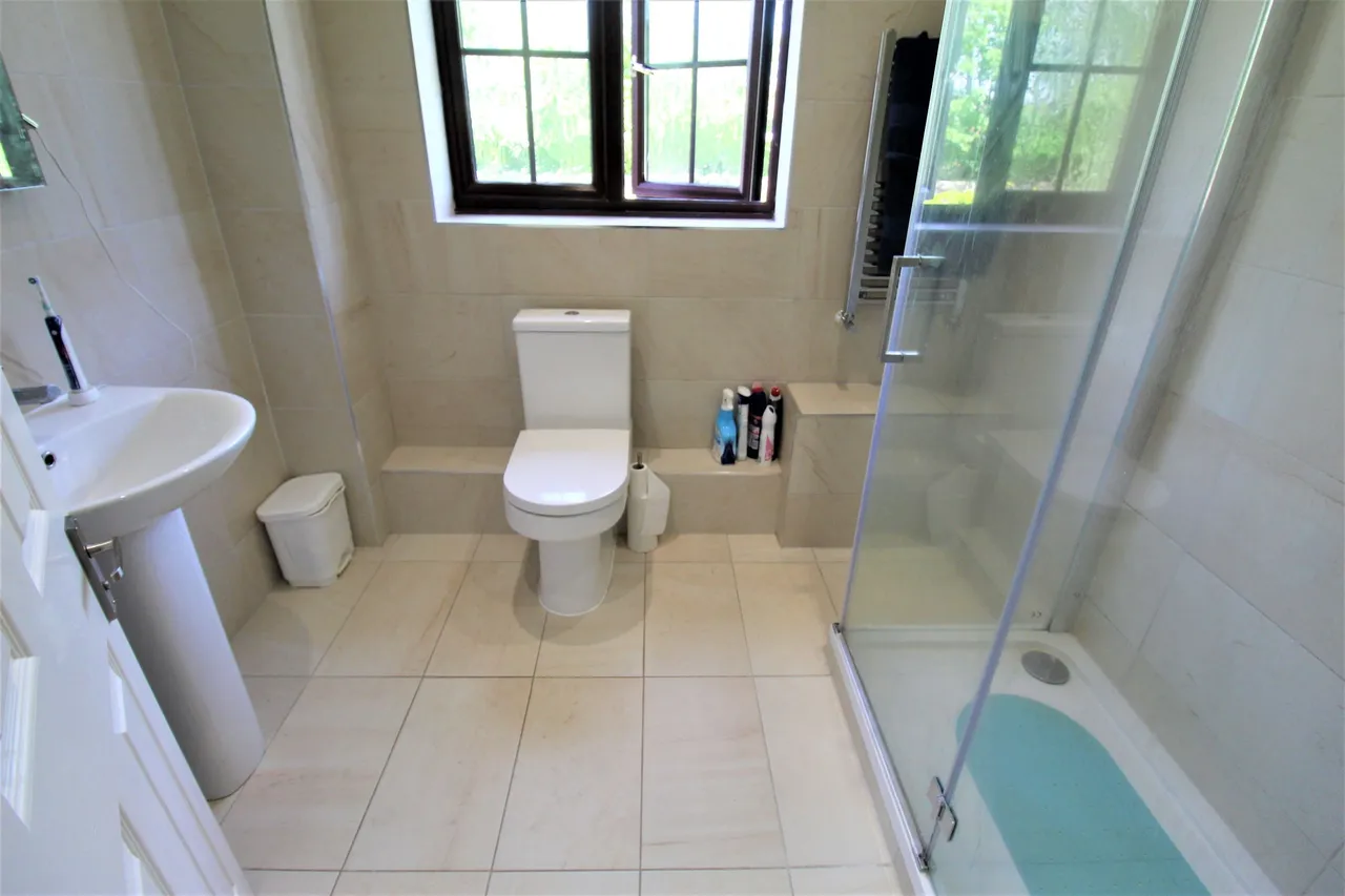 Bromley, Grays, Essex, RM17 6LE, photo 14