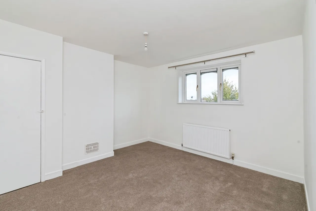 Queen Elizabeth Drive, Beccles, NR34, photo 13