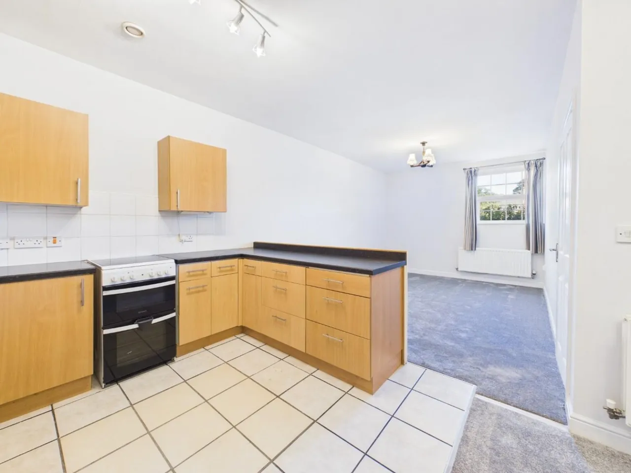 Ireland Street, Bingley, BD16, photo 4