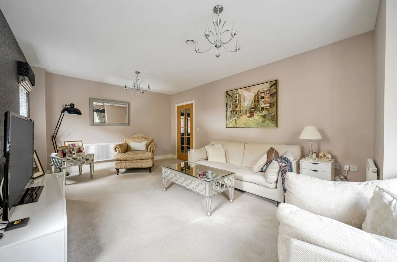 Romans Close, Guildford, GU1, photo 8