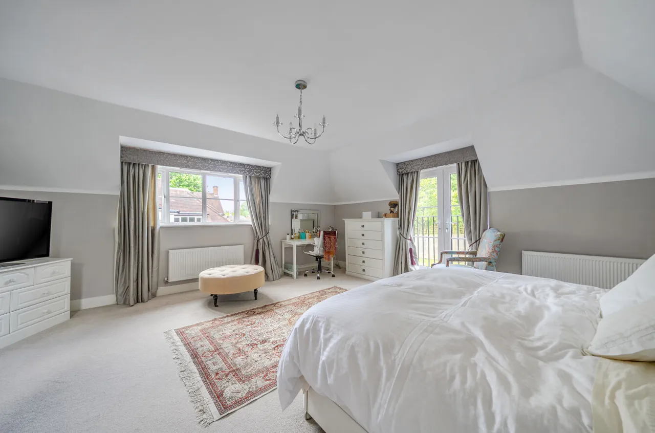 Romans Close, Guildford, GU1, photo 13