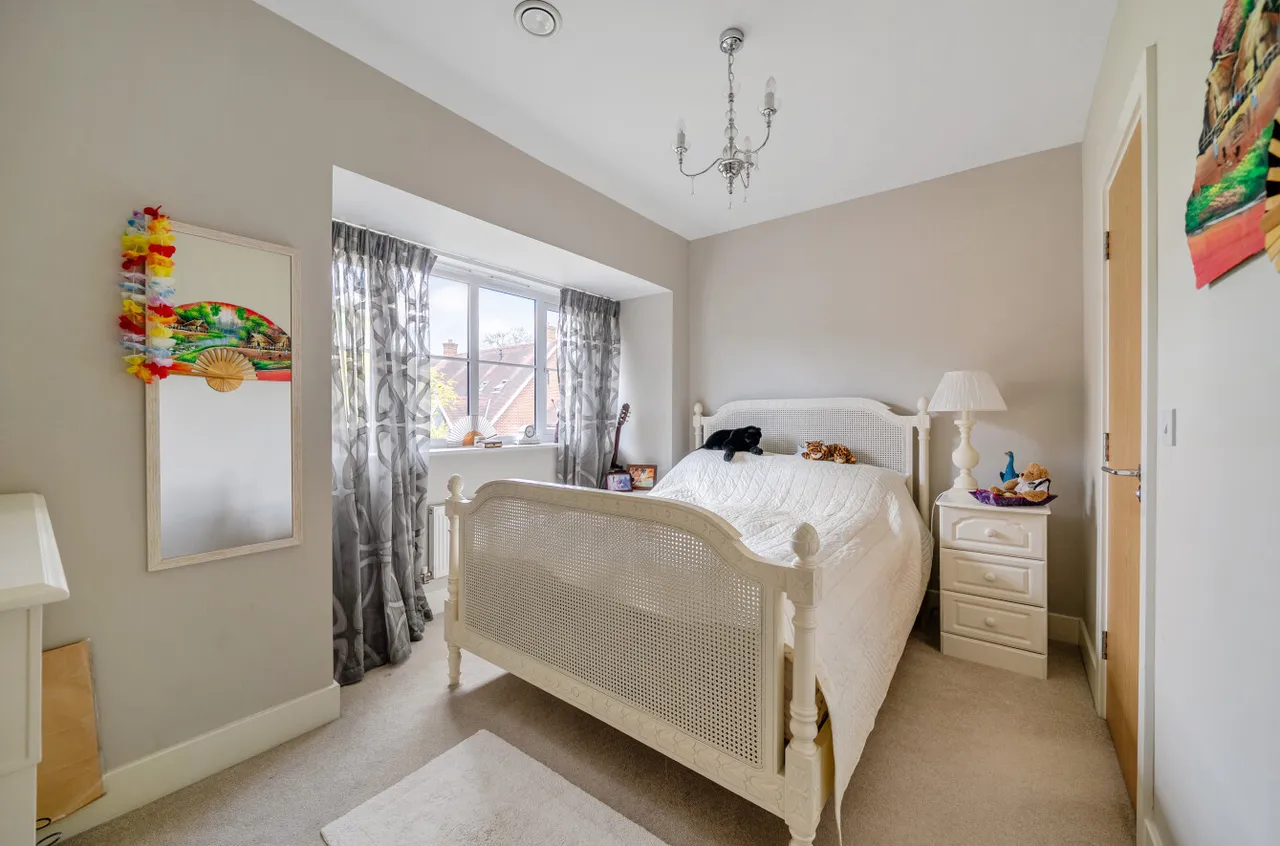Romans Close, Guildford, GU1, photo 20