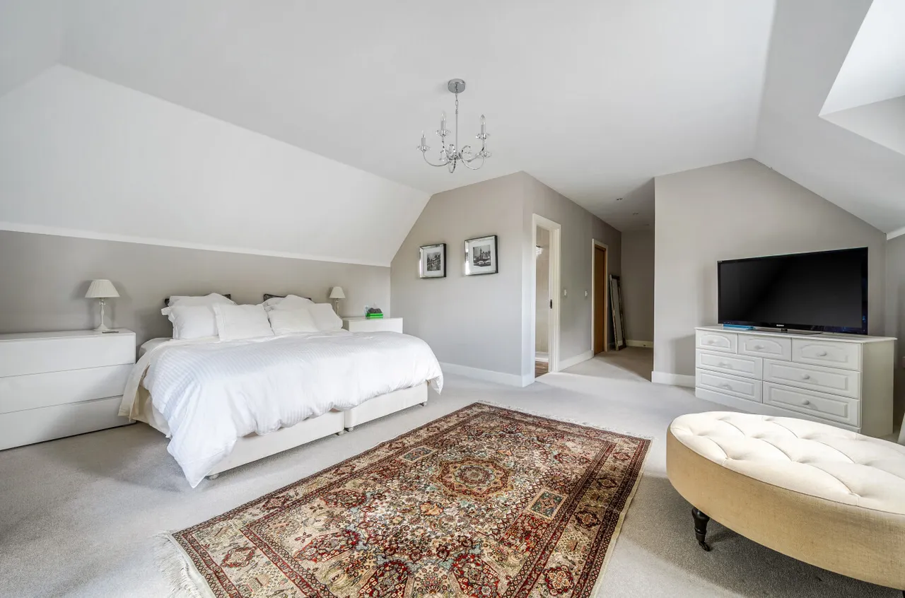 Romans Close, Guildford, GU1, photo 15