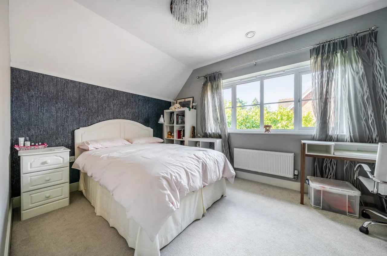 Romans Close, Guildford, GU1, photo 17