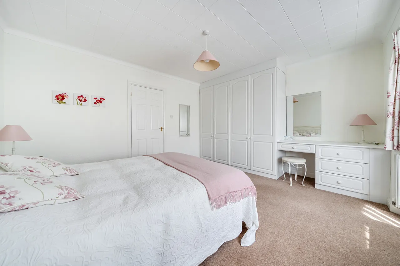 The Drive, Harrow, HA2, photo 12