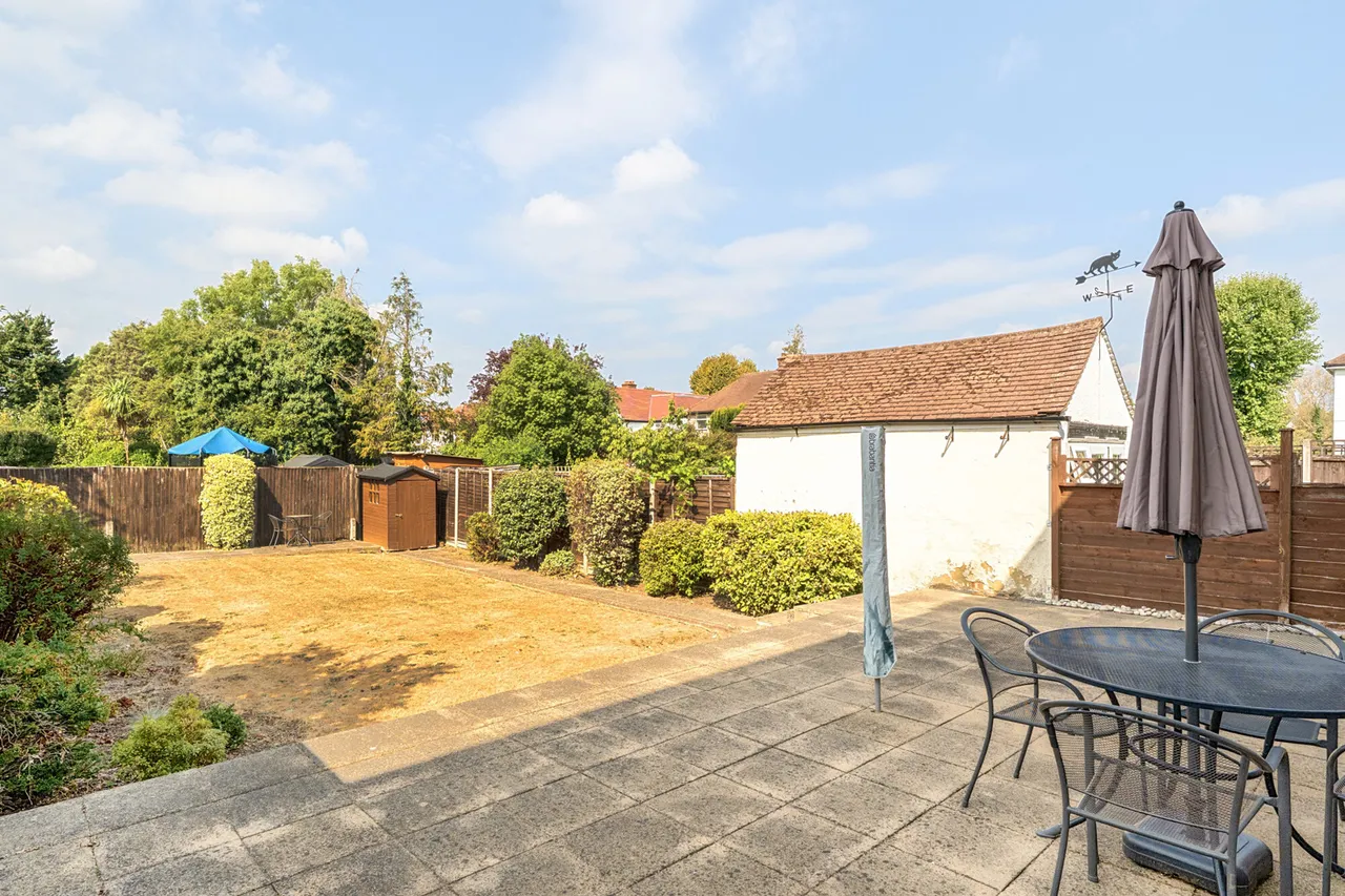 The Drive, Harrow, HA2, photo 18