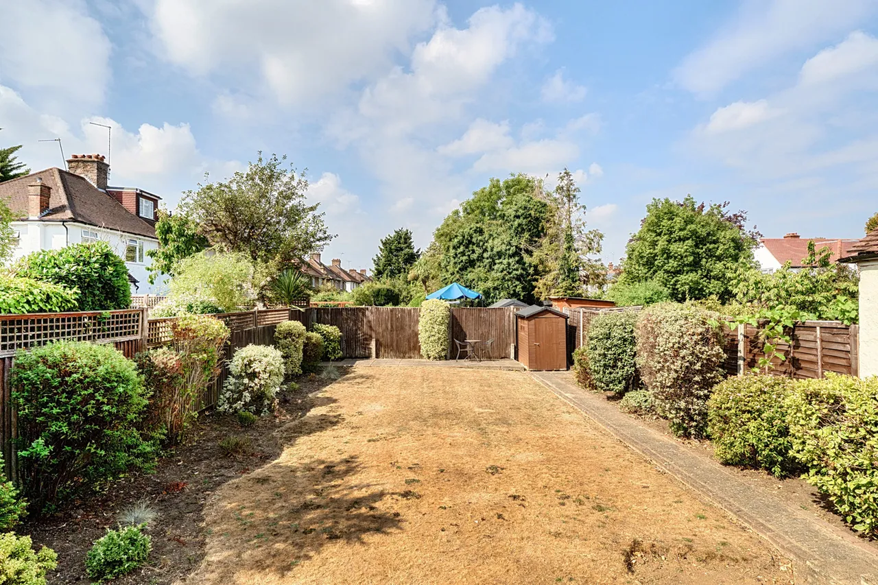The Drive, Harrow, HA2, photo 10