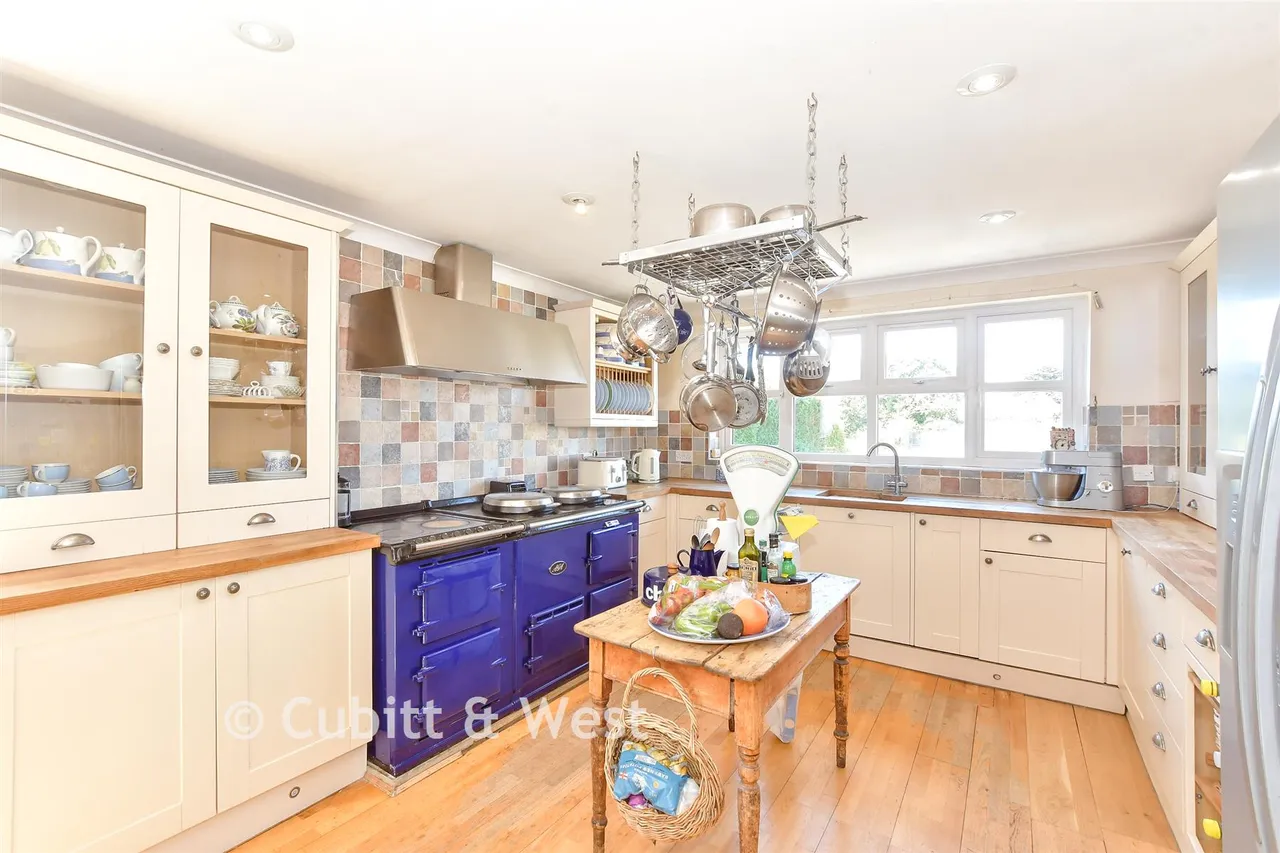 Havant Road, Hayling Island, PO11, photo 4