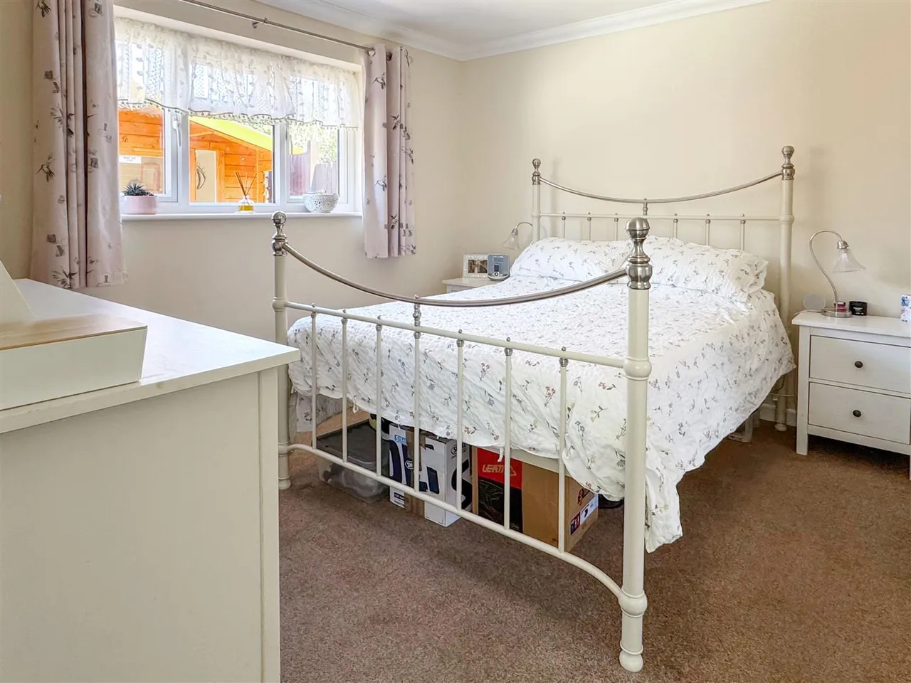 Courtwick Road, Wick, photo 6