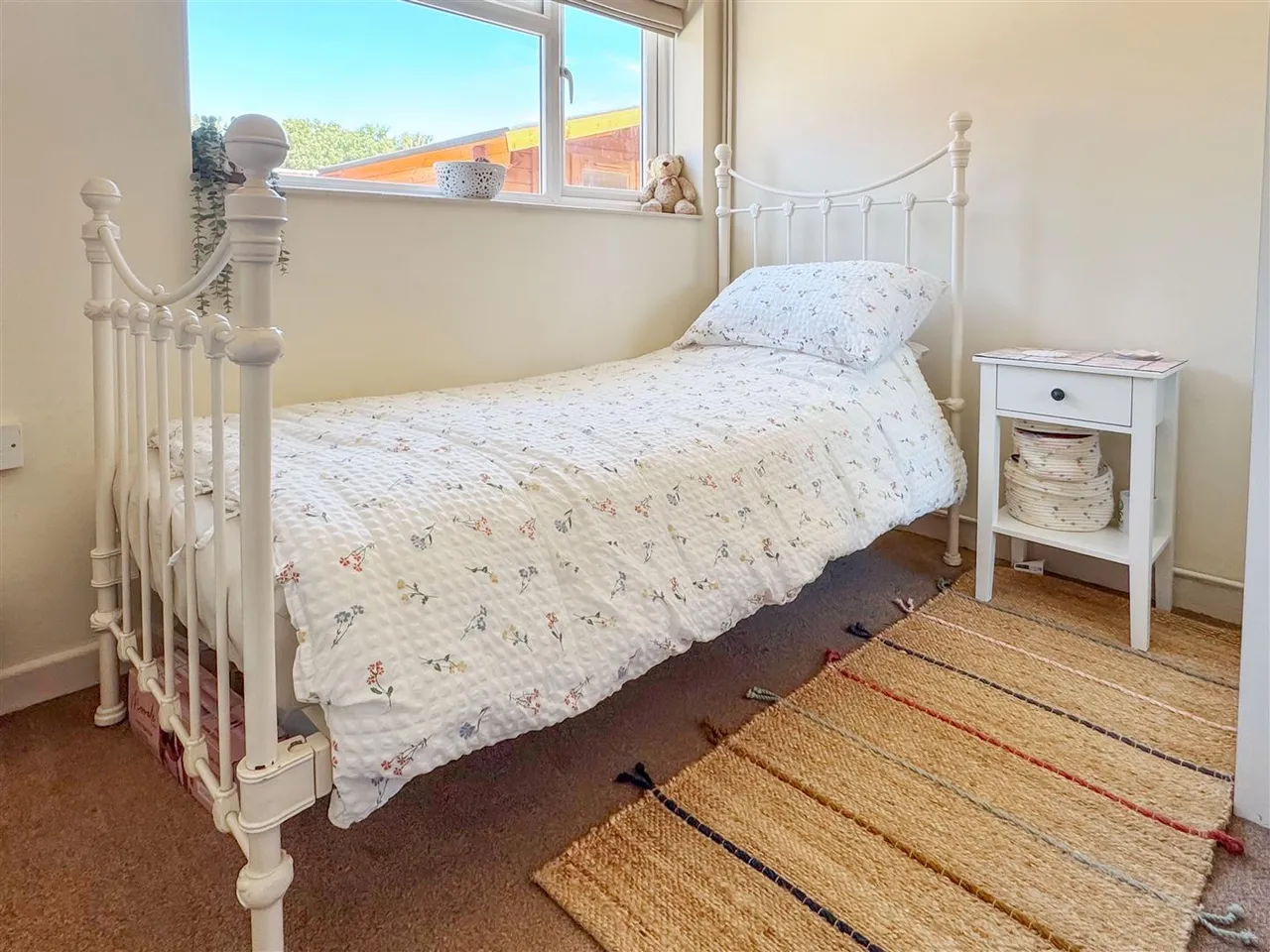 Courtwick Road, Wick, photo 8