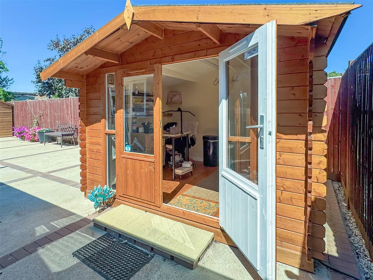 Courtwick Road, Wick, photo 10
