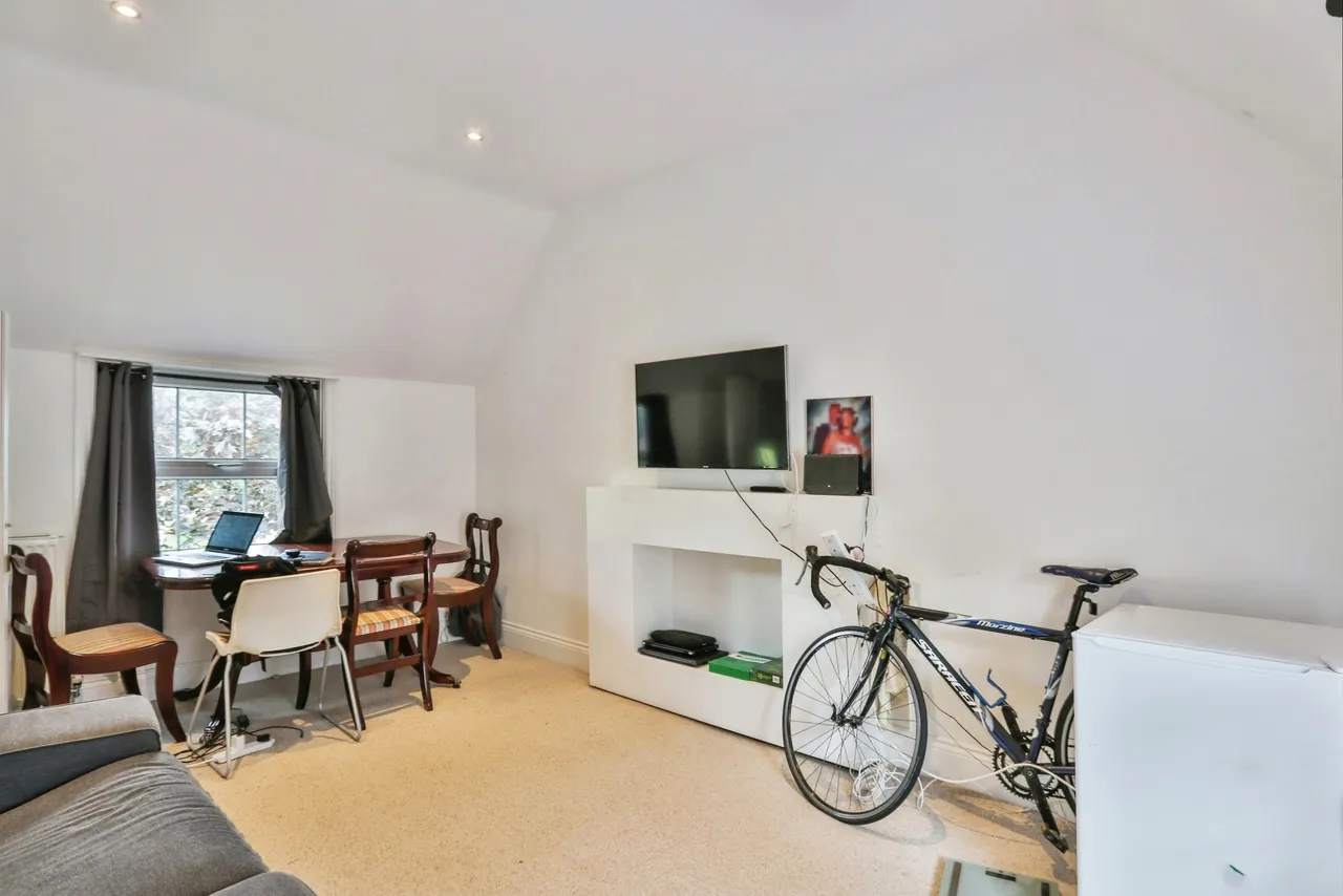 Wimborne Road, Bournemouth, BH2, photo 8