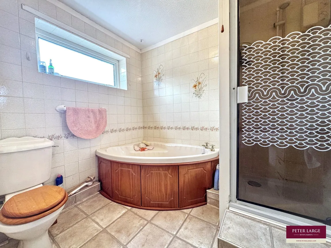 Denbigh Circle, Kinmel Bay, LL18, photo 12