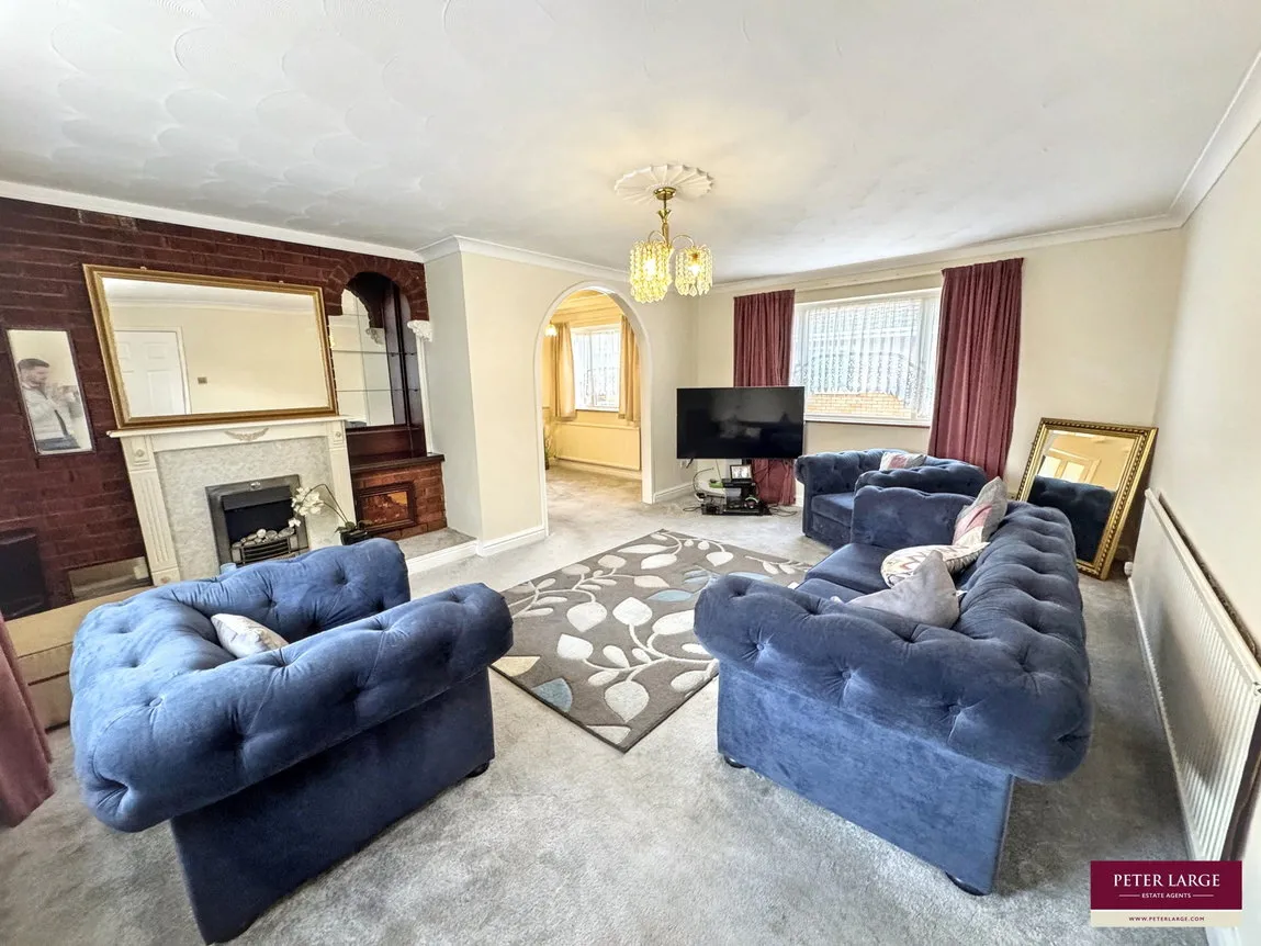 Denbigh Circle, Kinmel Bay, LL18, photo 5