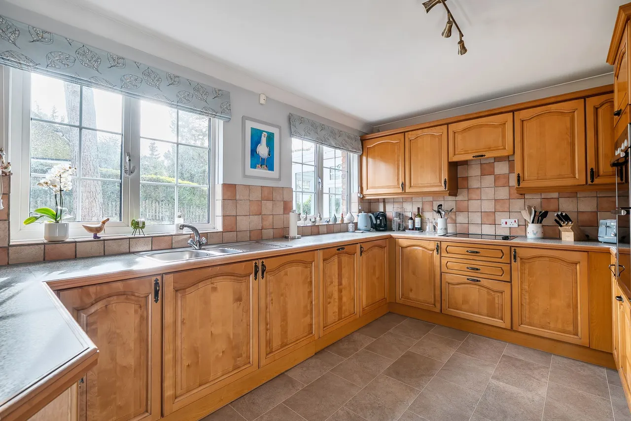 Chestnut Close, Storrington, RH20, photo 9