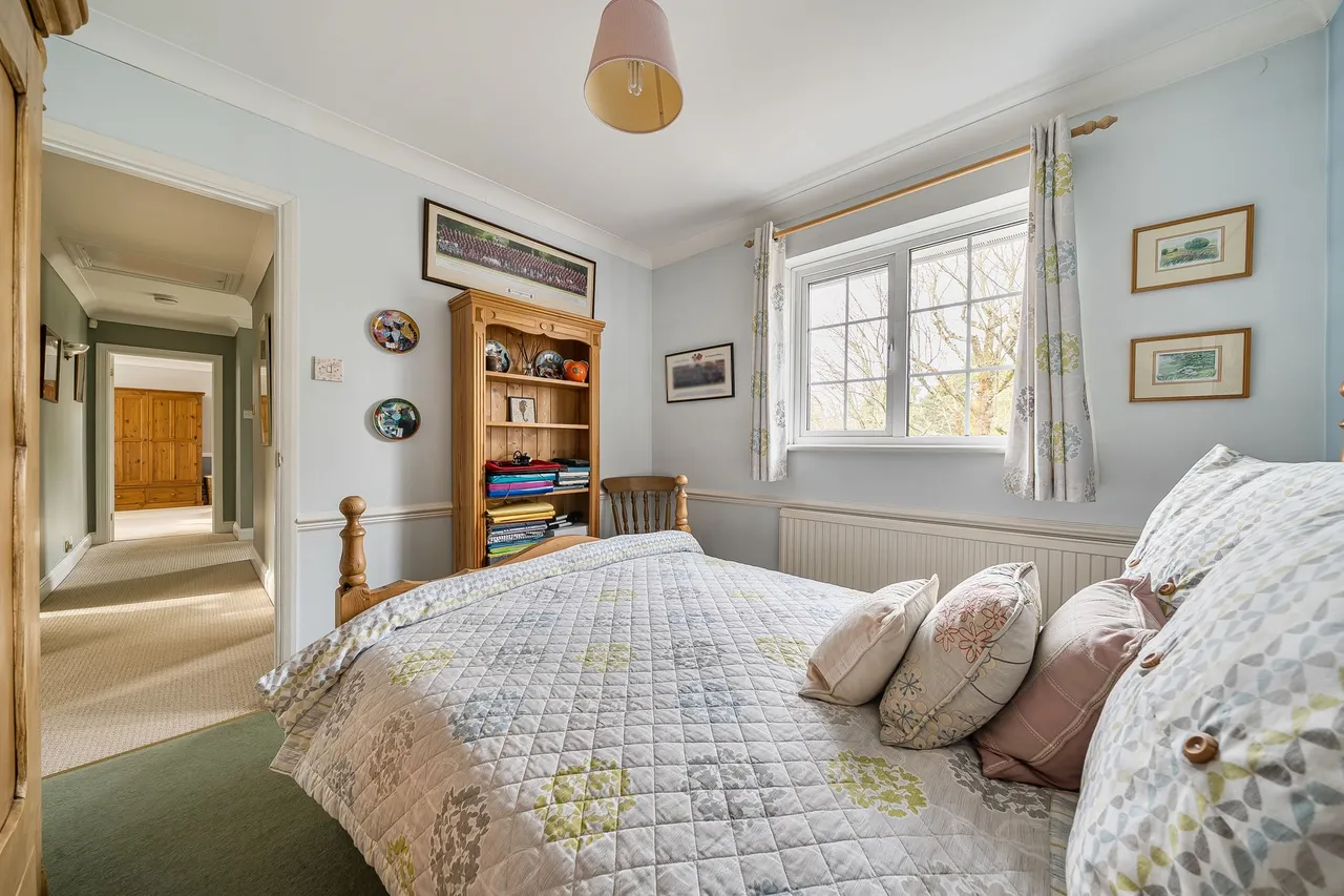 Chestnut Close, Storrington, RH20, photo 27