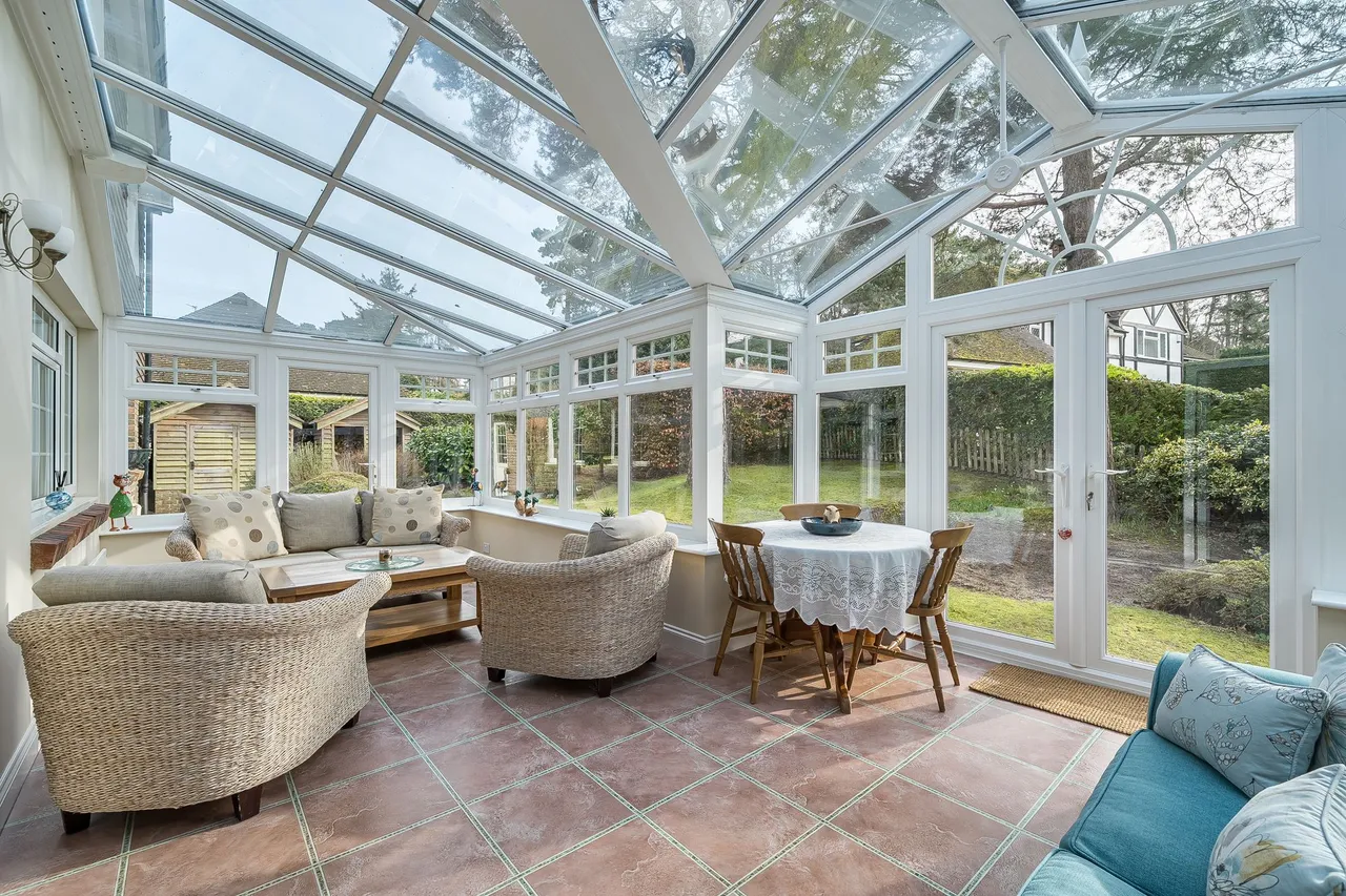 Chestnut Close, Storrington, RH20, photo 5