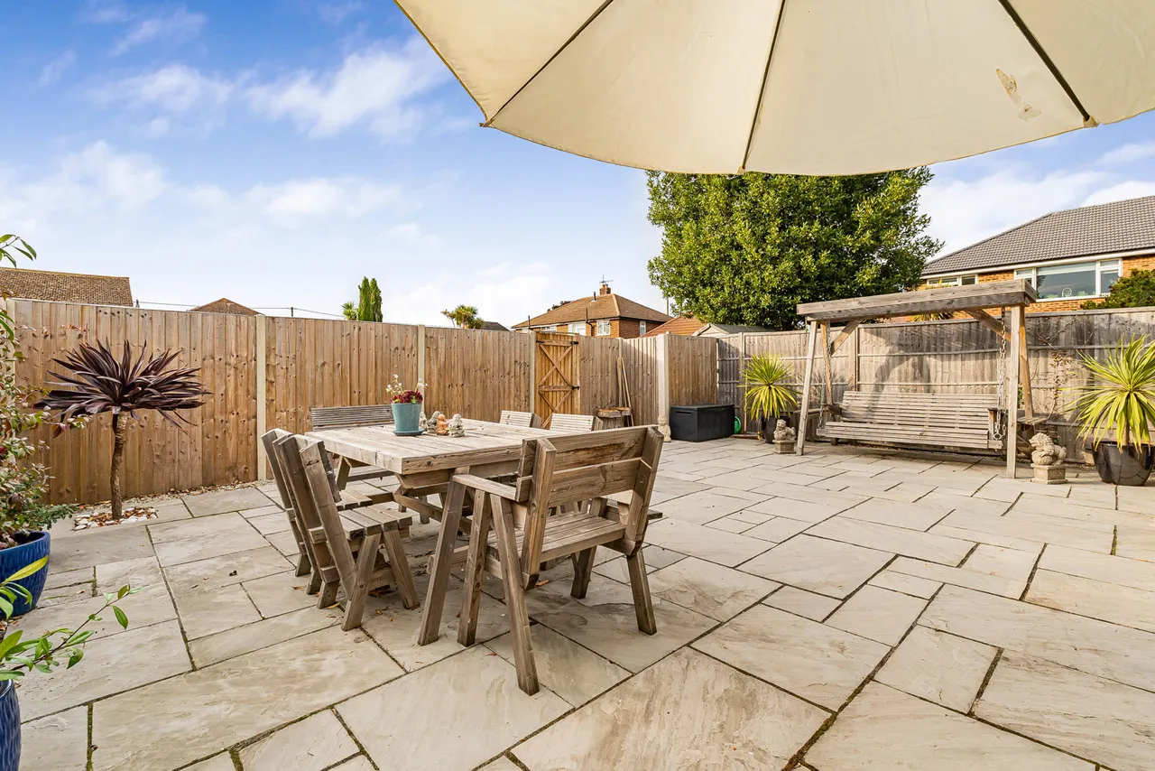 Ashgrove Road, Ashford, TW15, photo 8