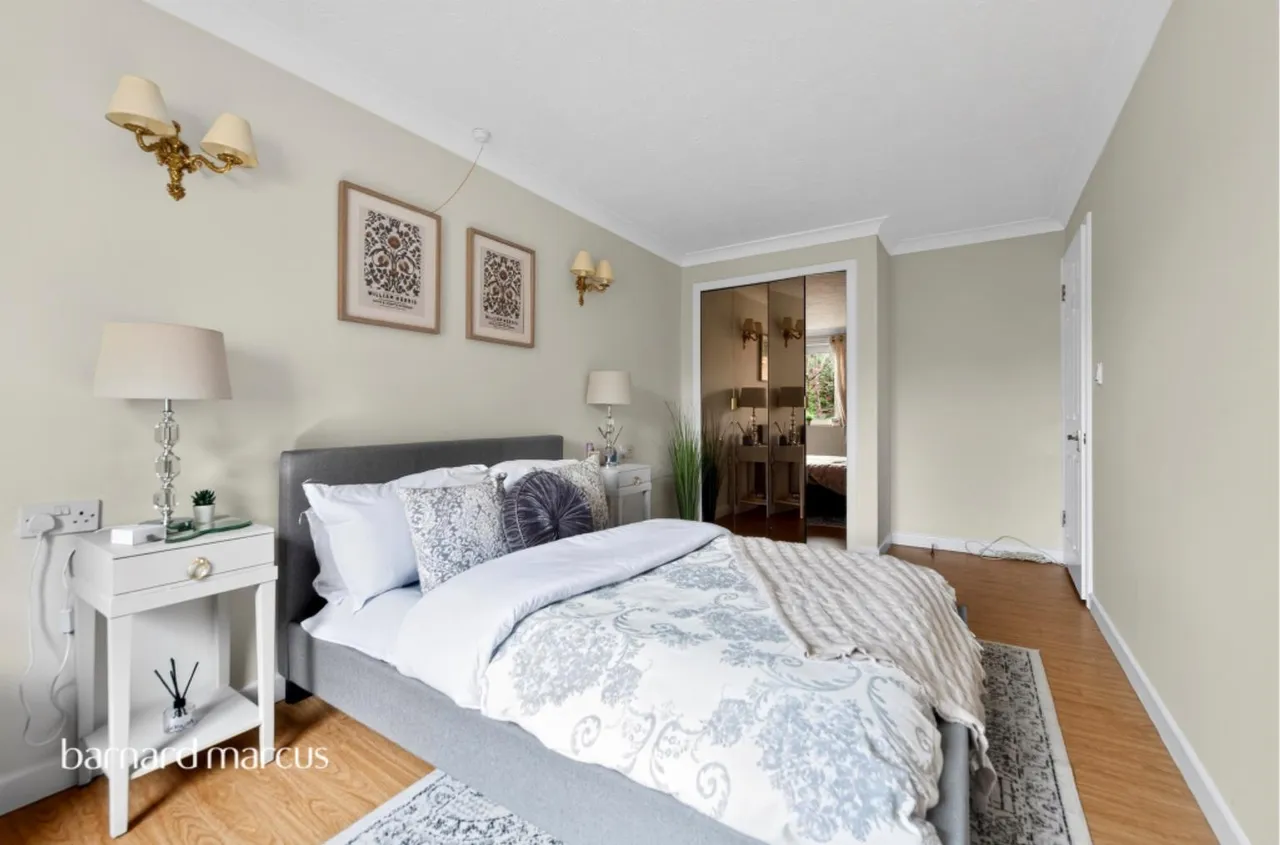 Linkfield Lane, Redhill, RH1, photo 3