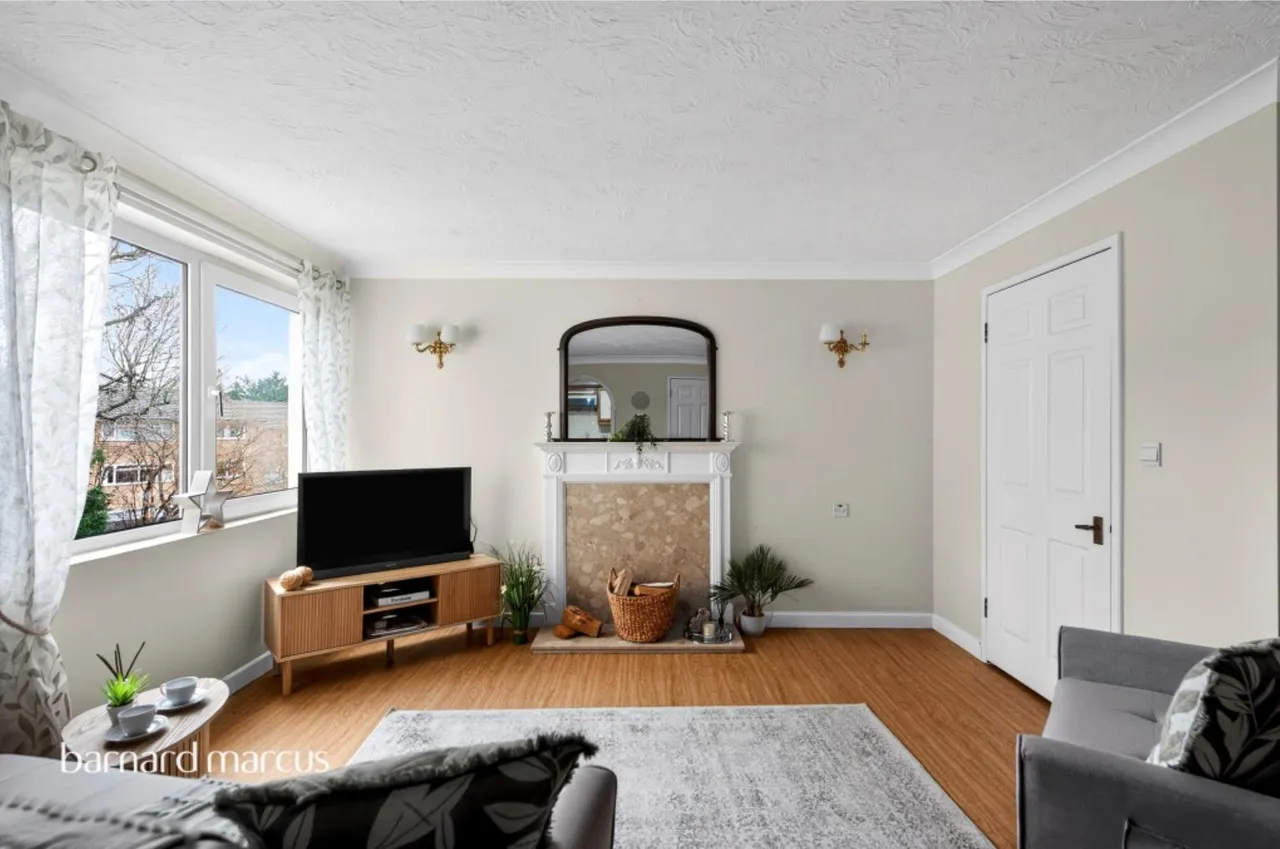 Linkfield Lane, Redhill, RH1, photo 9