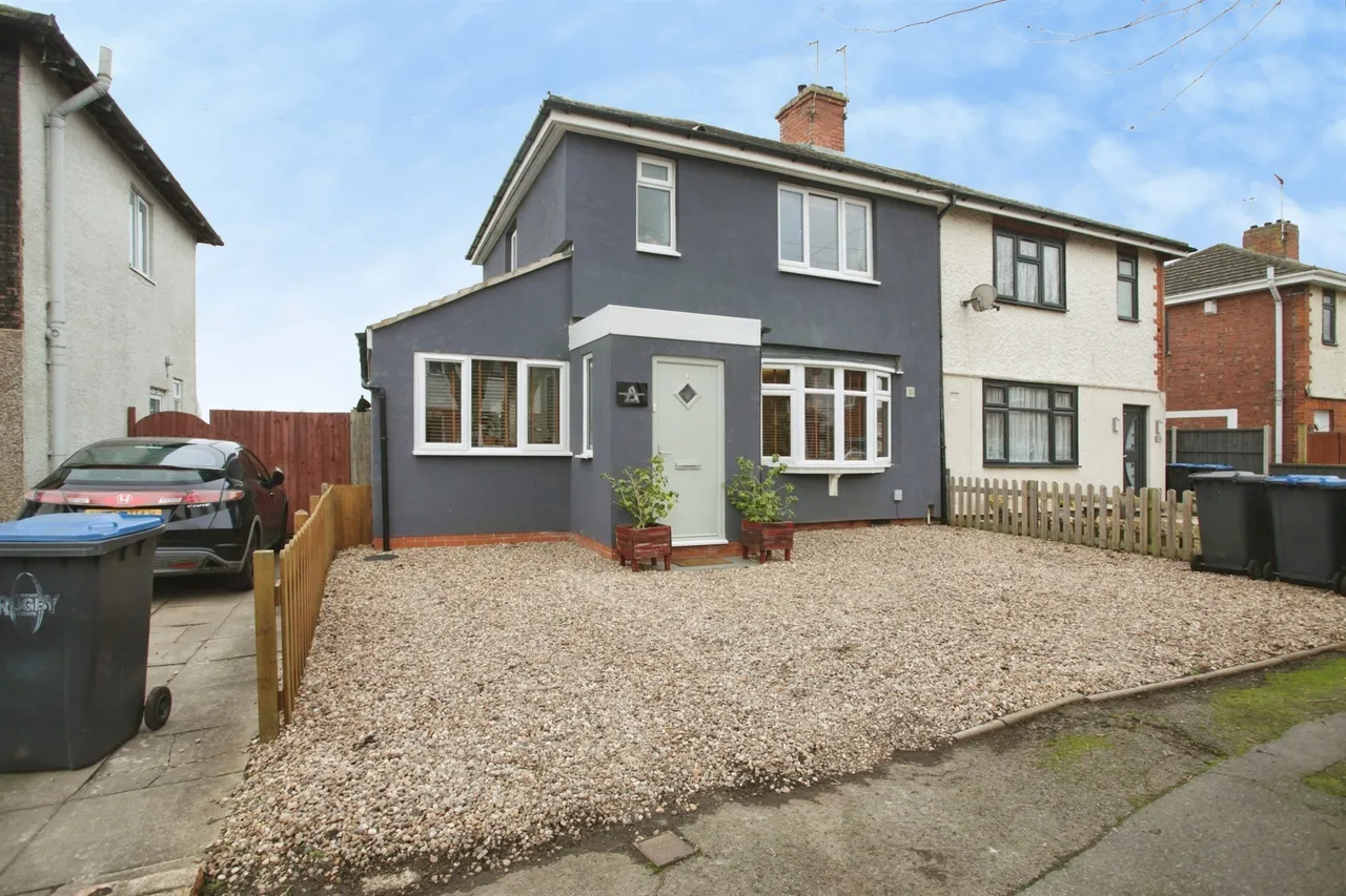 3 bed house for sale — Townsend Road, Rugby
