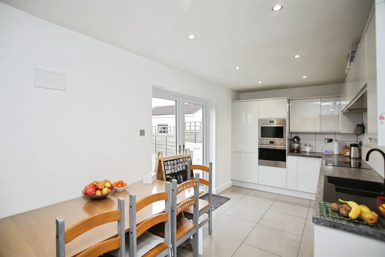 Townsend Road, Rugby, photo 5
