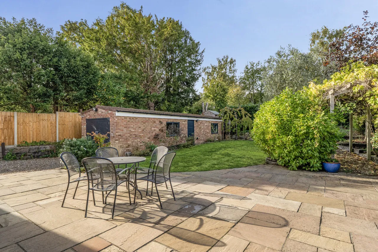 Nicholas Road, Henley-on-Thames, RG9, photo 15
