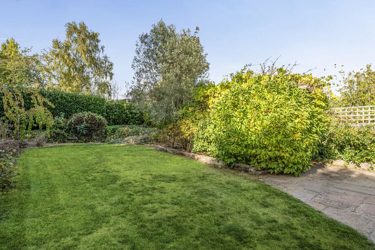 Nicholas Road, Henley-on-Thames, RG9, photo 14