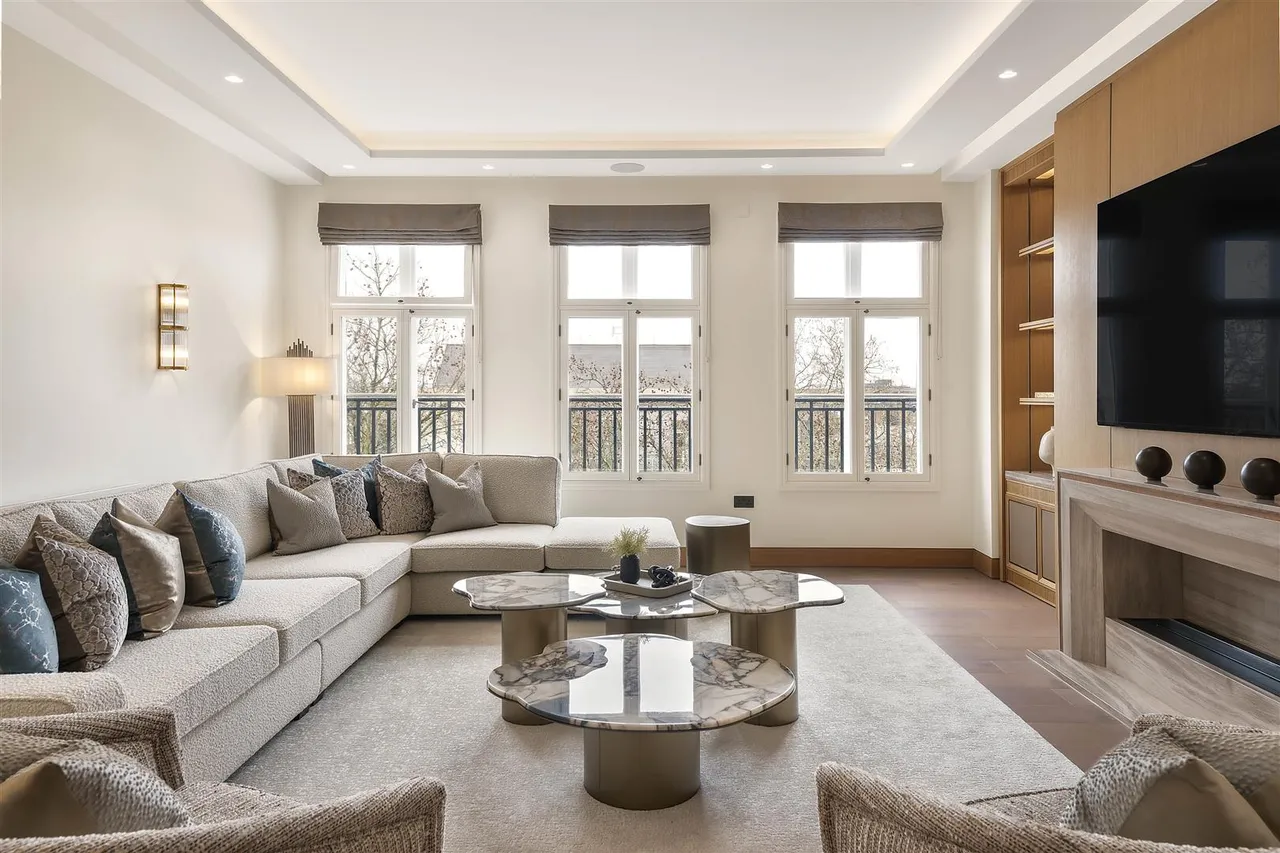 3 bed flat for sale — Marylebone Road, Marylebone, London, NW1 5HN