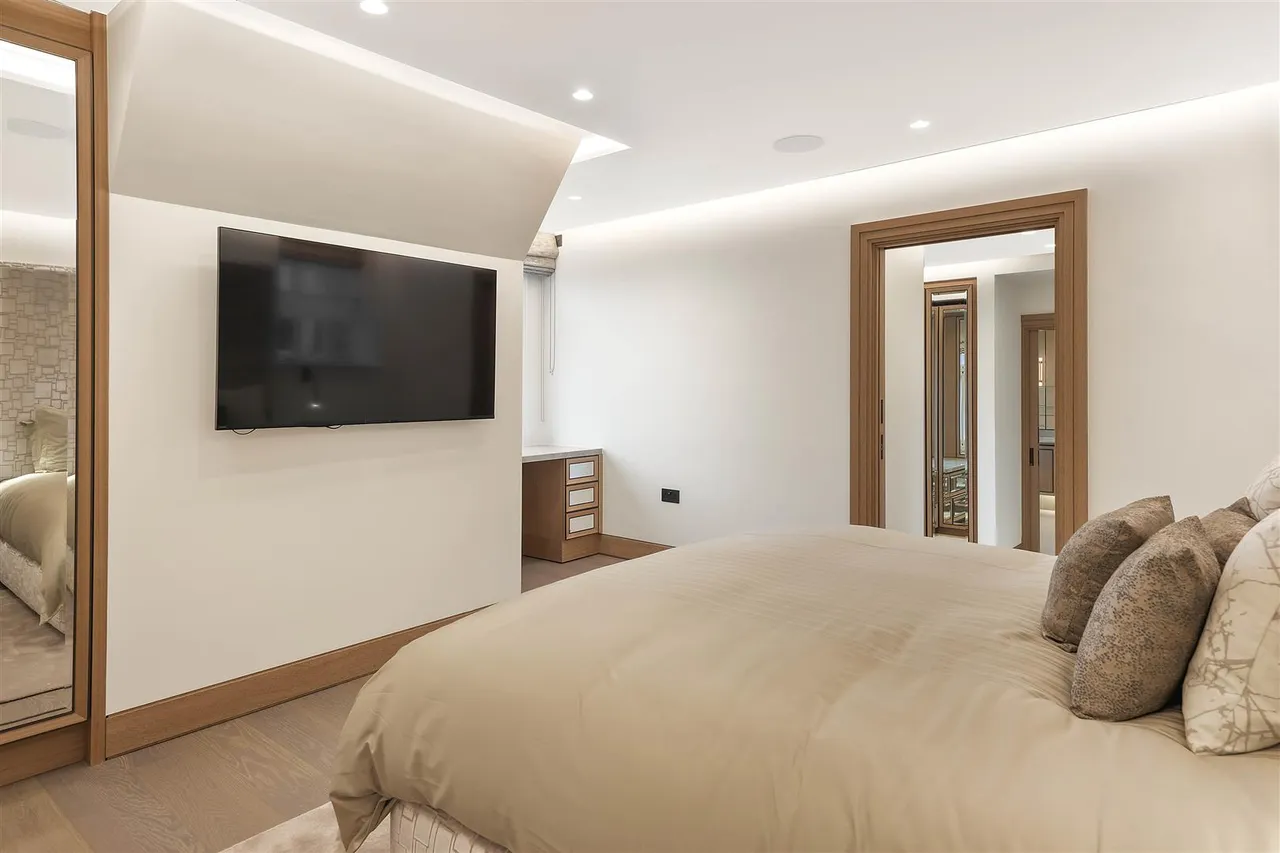 Marylebone Road, Marylebone, London, NW1 5HN, photo 10