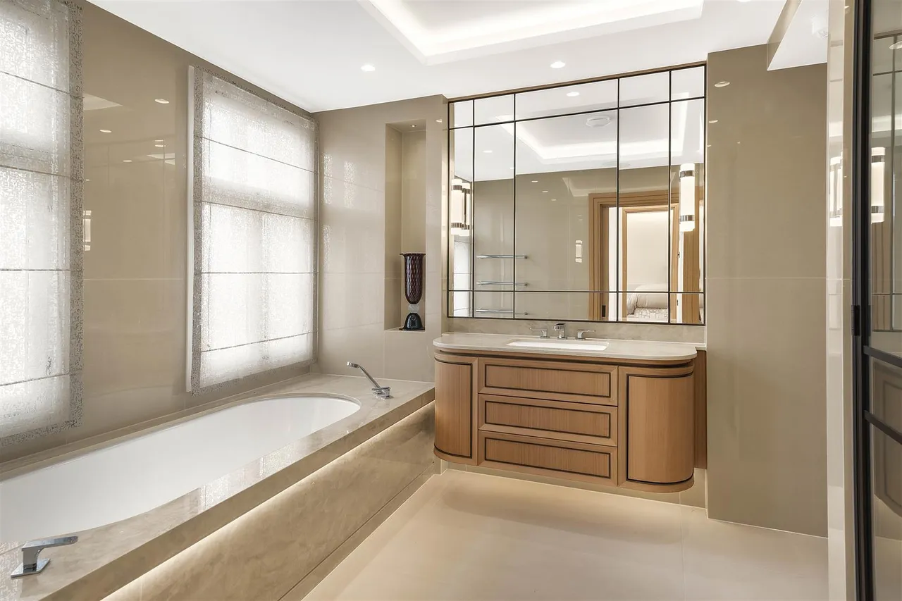 Marylebone Road, Marylebone, London, NW1 5HN, photo 9