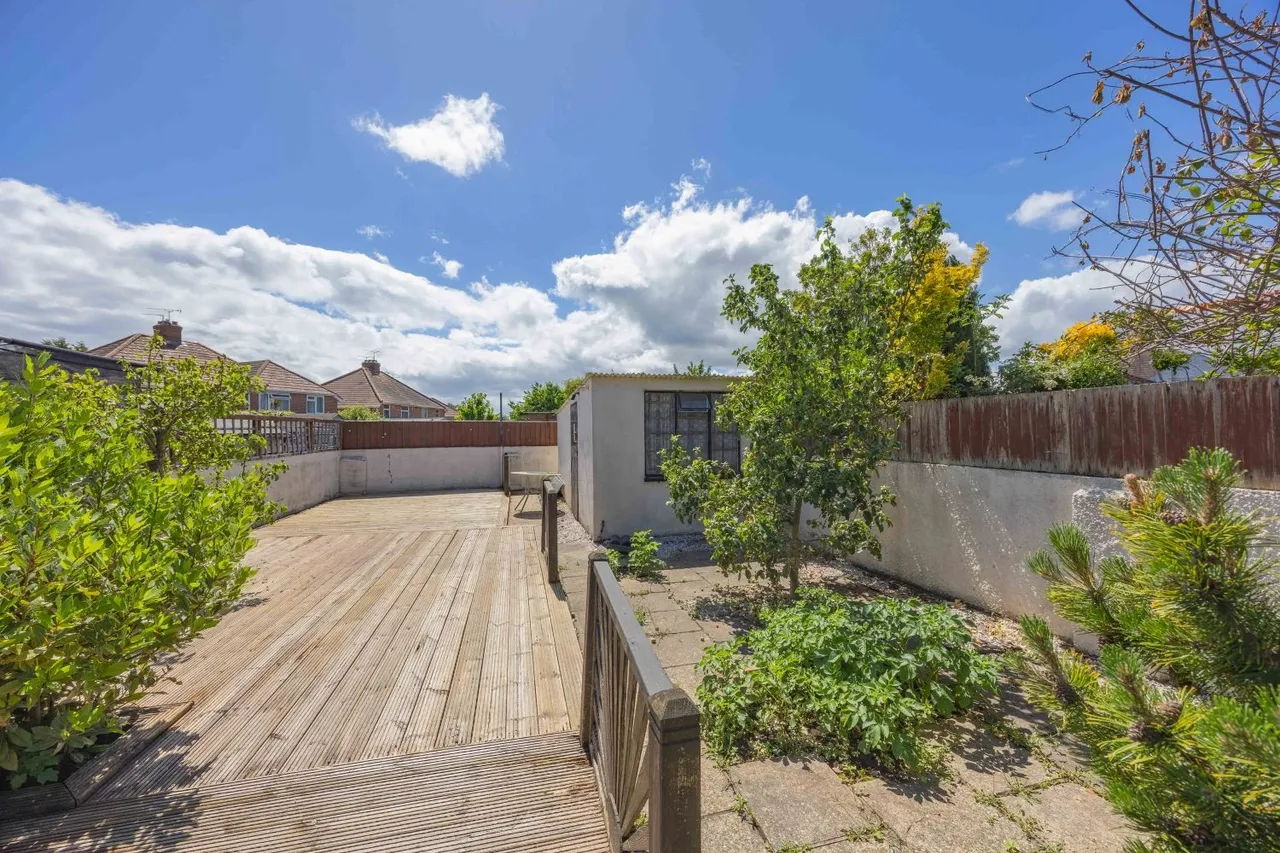 Lansdowne Road, Taunton, TA2, photo 14