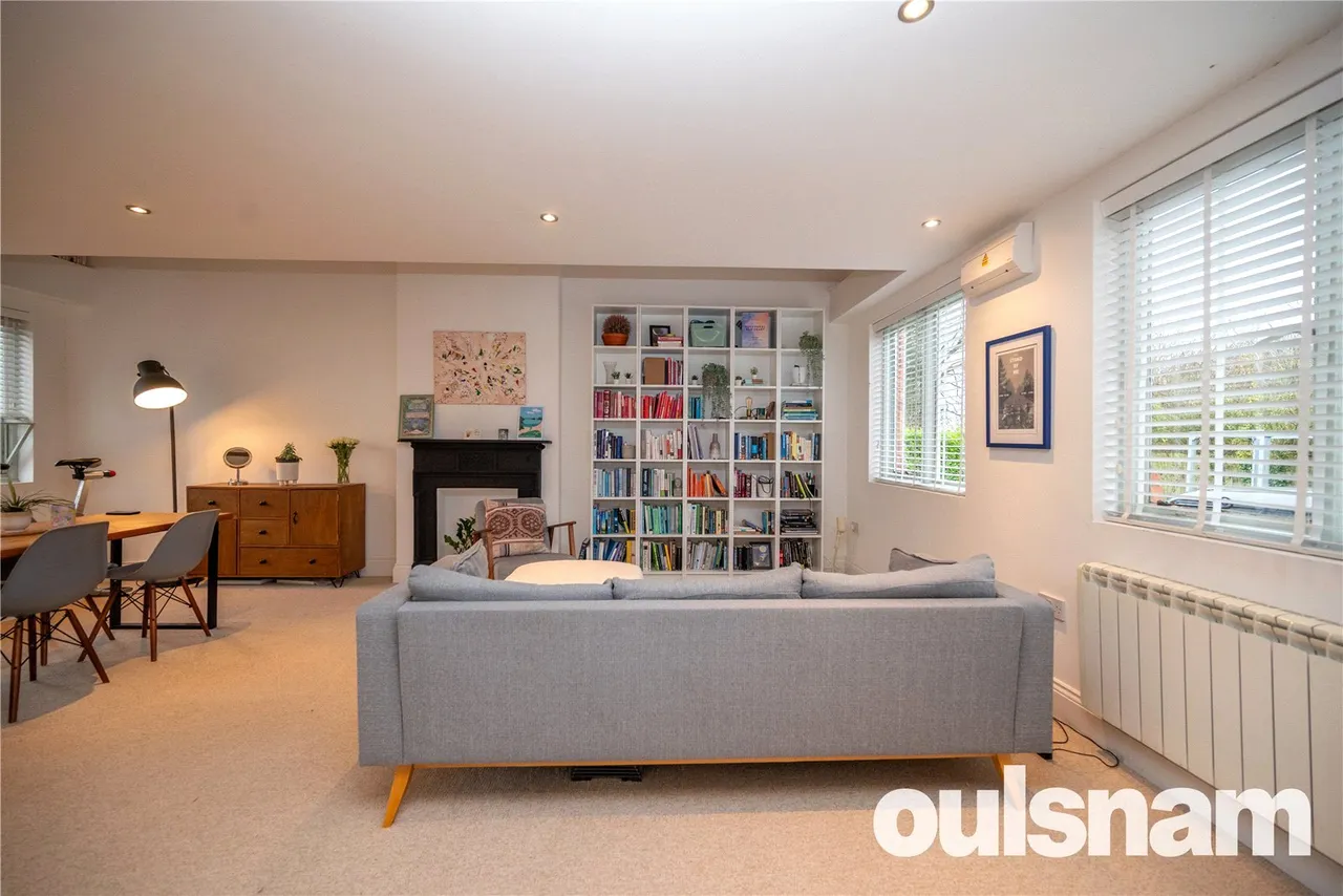 Santridge Lane, Bromsgrove, Worcestershire, B61 8JY, photo 7
