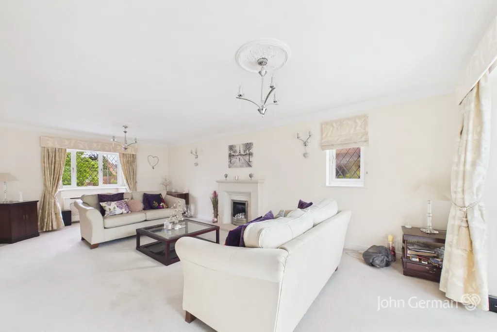 Blore Close, Ashbourne, photo 19