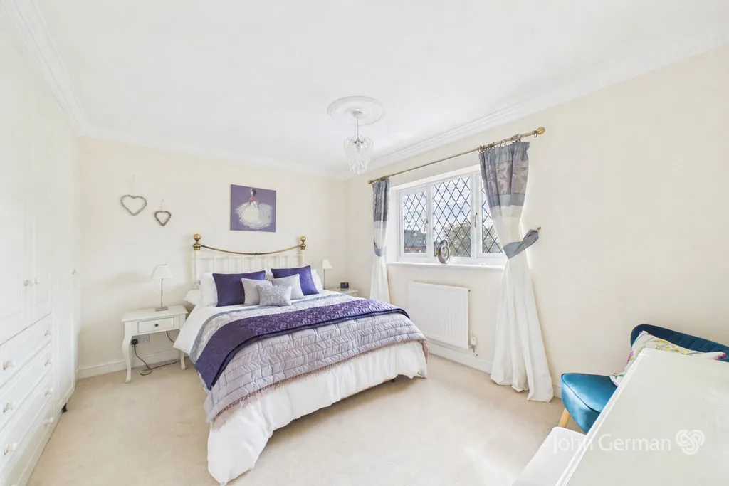 Blore Close, Ashbourne, photo 13