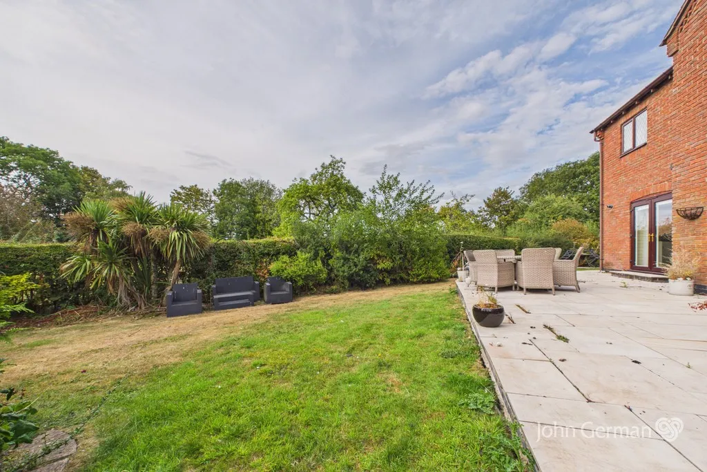 Blore Close, Ashbourne, photo 20