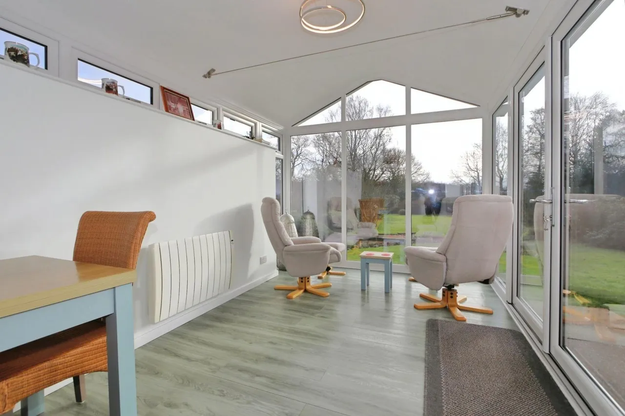 Heather Lane, Packington, LE65, photo 8