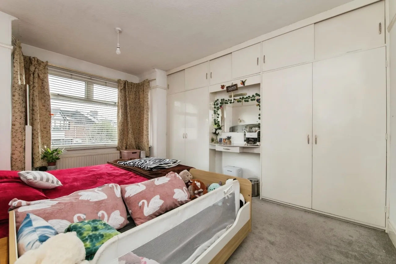 Broom Close, Exeter, EX2, photo 9