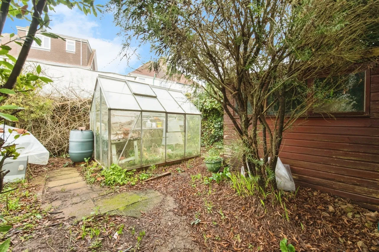 Broom Close, Exeter, EX2, photo 6