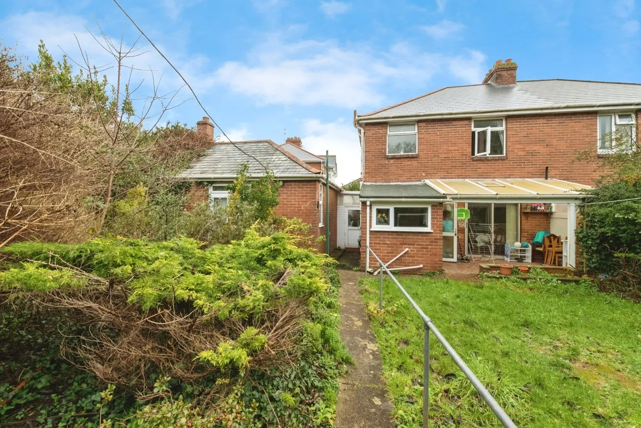 Broom Close, Exeter, EX2, photo 8