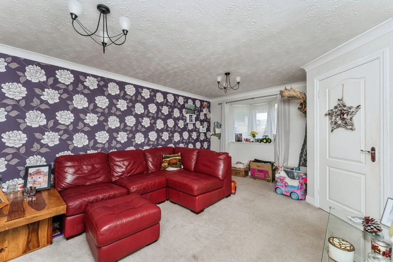 Uwch Y Mor, Pentre Halkyn, CH8, photo 4