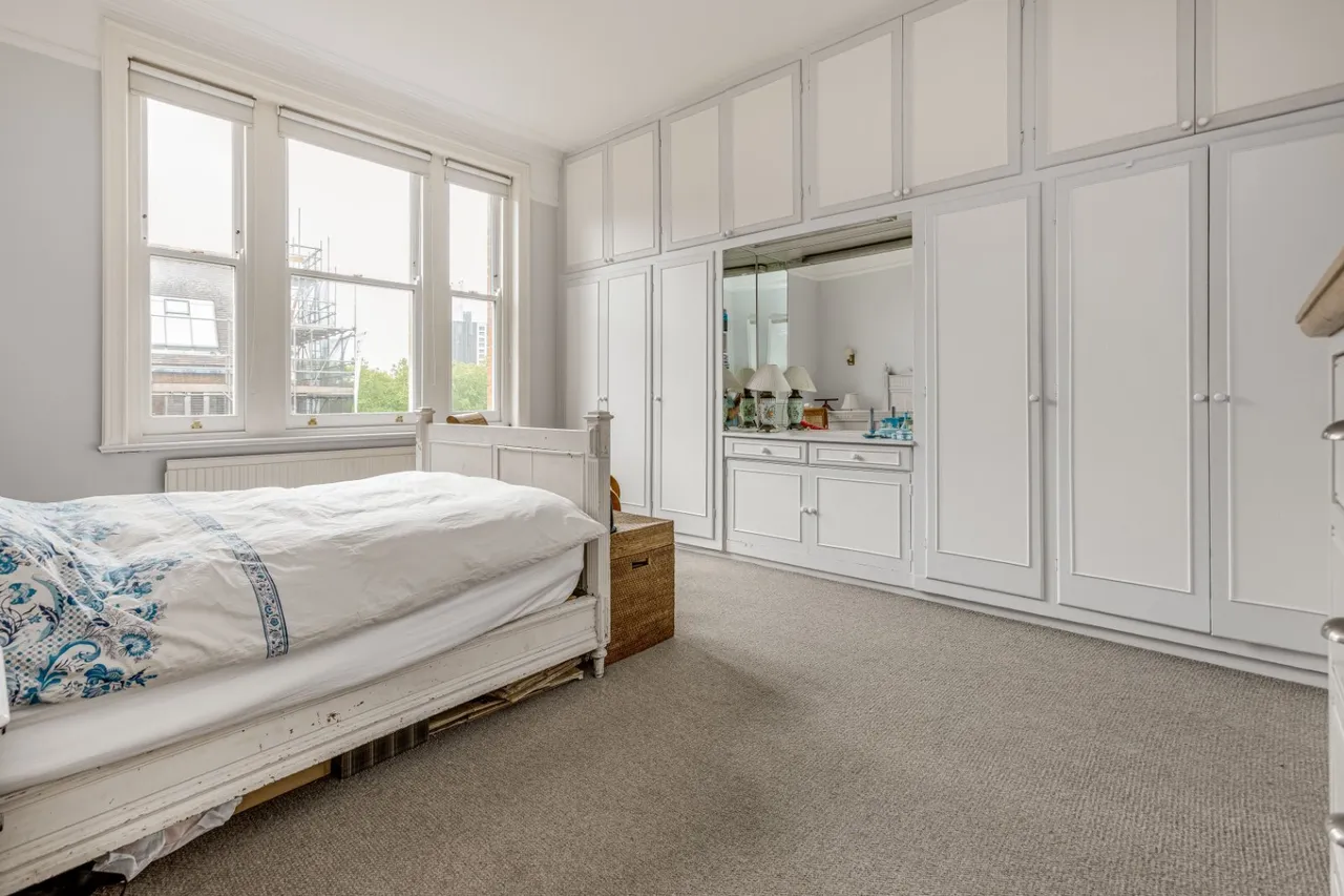 Prince Of Wales Drive, London, SW11, photo 14