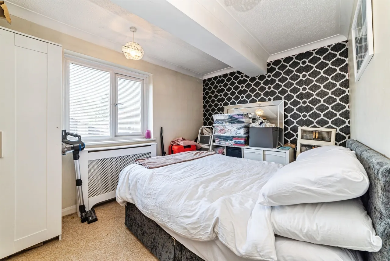Mill Close, Sherfield-On-Loddon, RG27, photo 8