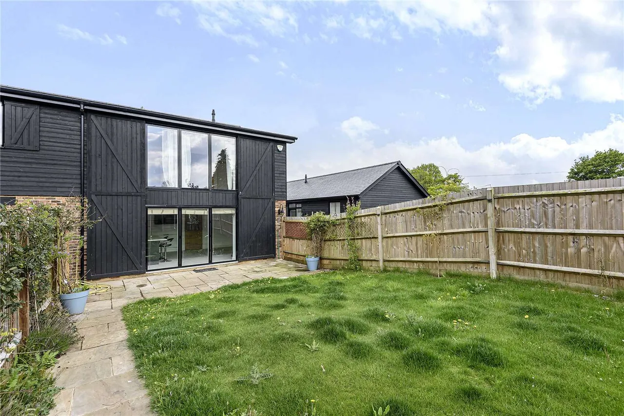 Bantam Mead, Stansted, Sevenoaks, Kent, TN15 7DU, photo 8