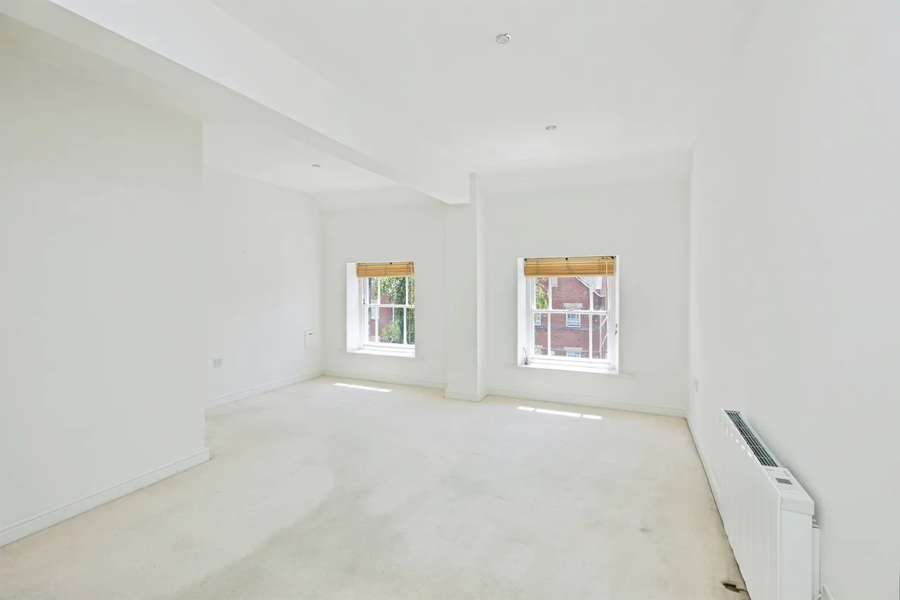 St. Laurence Gardens, Belper, DE56, photo 8