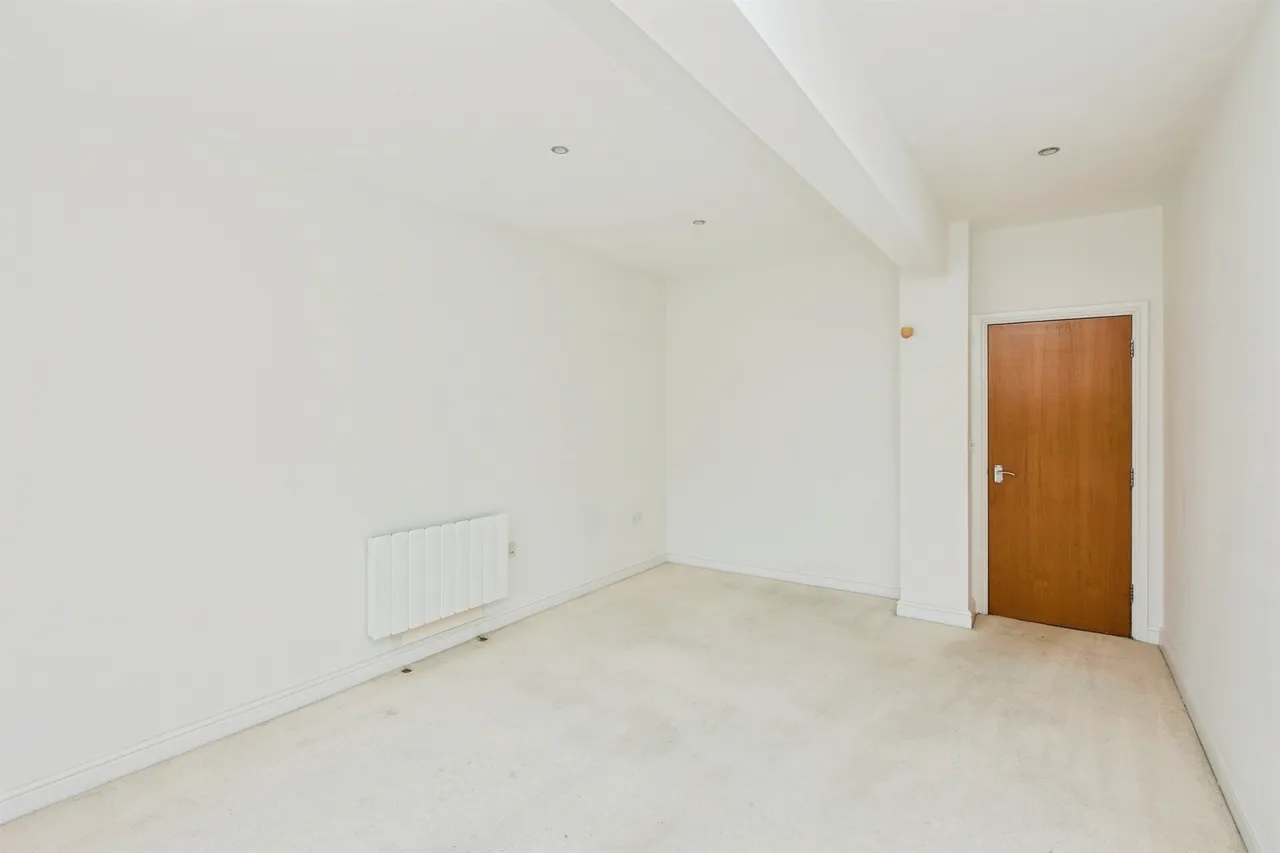 St. Laurence Gardens, Belper, DE56, photo 9