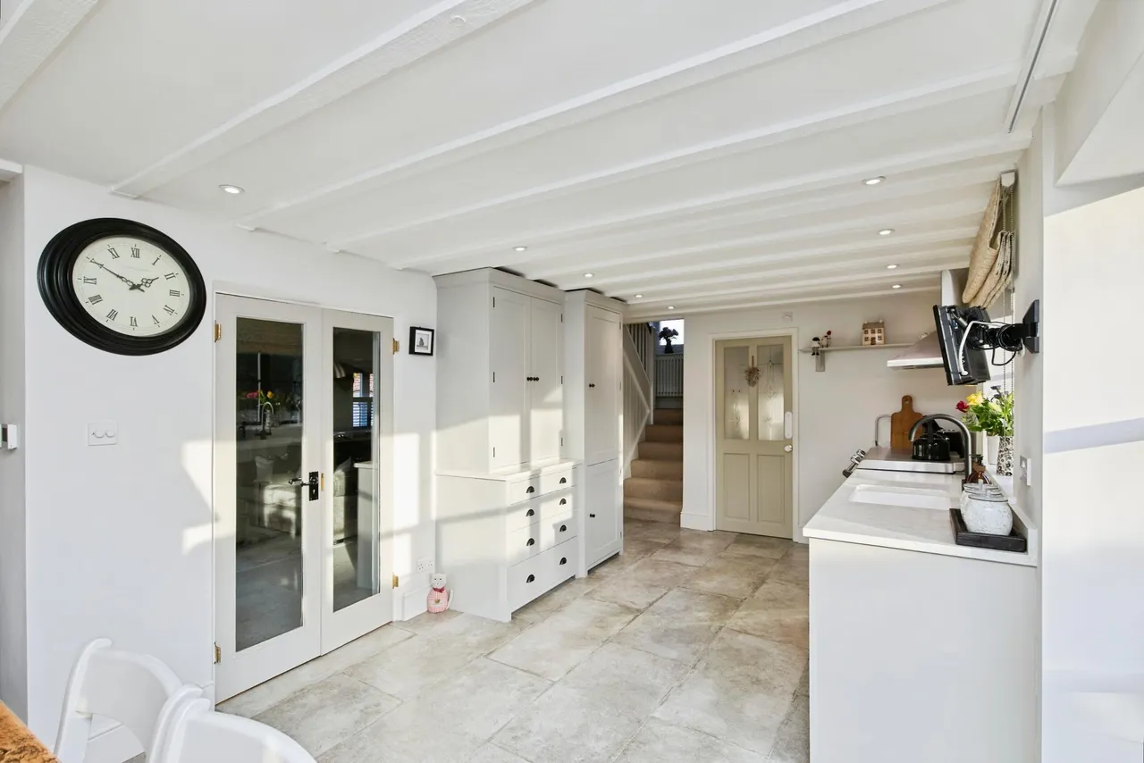 Manor Road, Kings Bromley, DE13, photo 9
