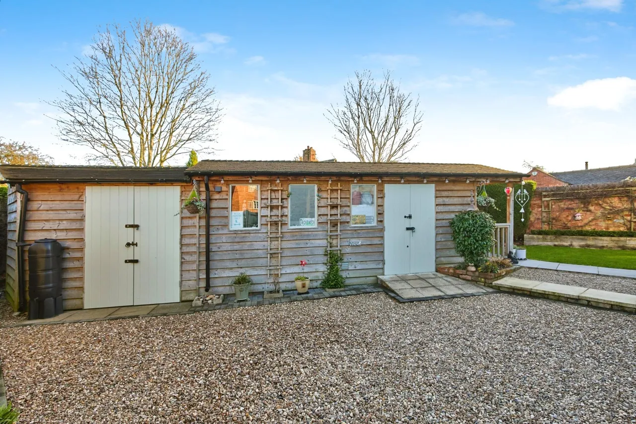 Manor Road, Kings Bromley, DE13, photo 23