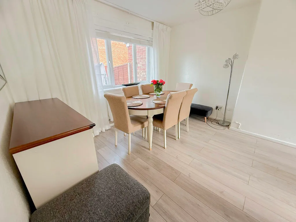 Yenton Grove, Erdington, B24, photo 16