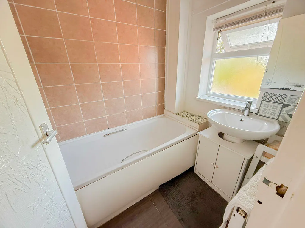 Yenton Grove, Erdington, B24, photo 11